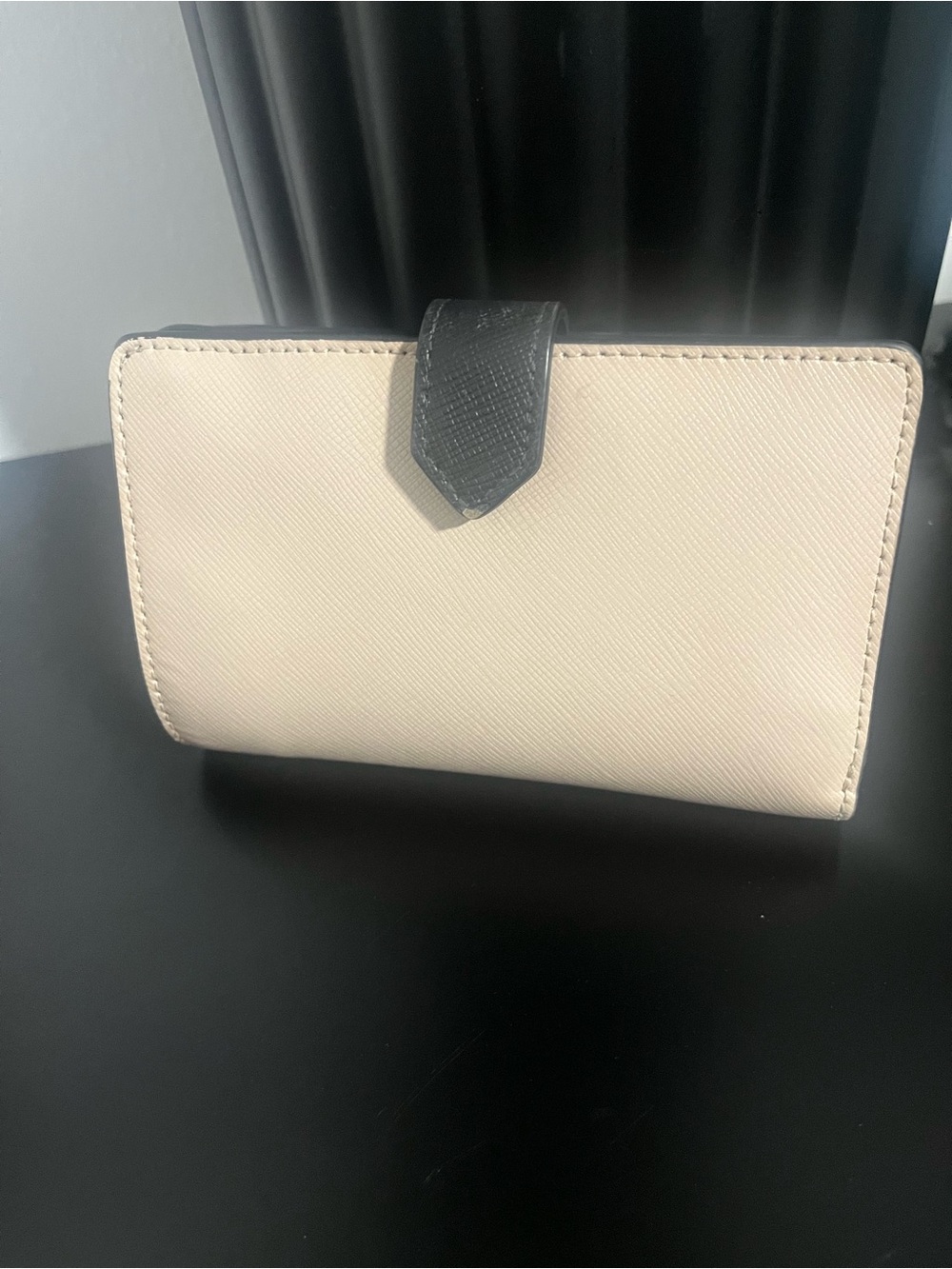 kate spade Two-Tone Black and Cream Compact Wallet with Gold Logo - Picture 10 of 14